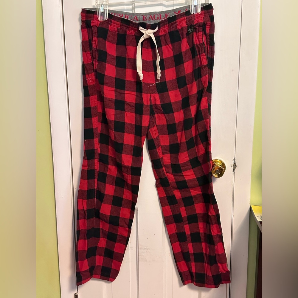 American Eagle Outfitters Red and Gray Plaid Pants - Picture 4 of 5